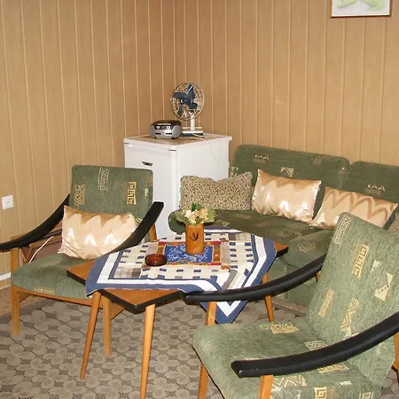 Otto Nyaralo Holiday home Revfulop